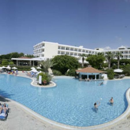 阿凡提酒店 Paphos 外观 照片