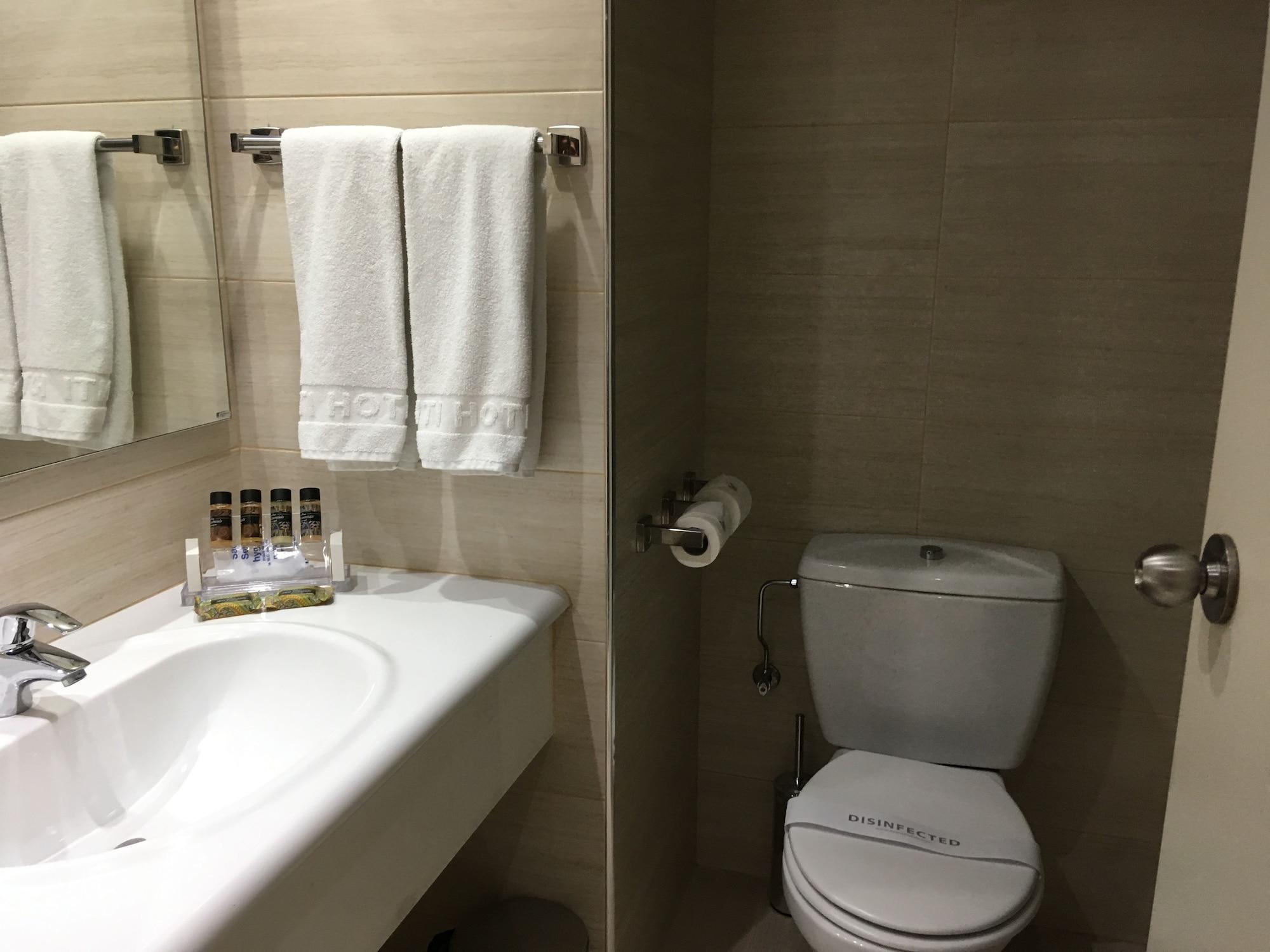 阿凡提酒店 Paphos 外观 照片